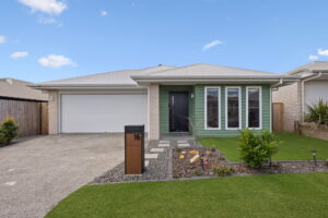 16 Bluff Street, Ripley, QLD 4306