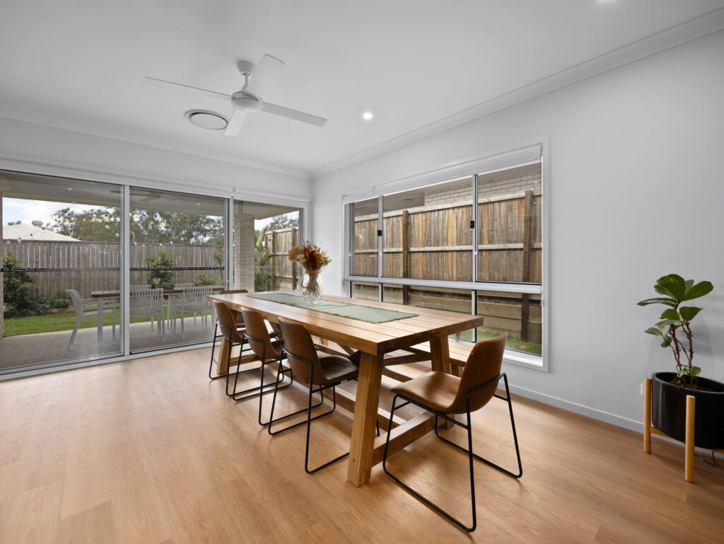 16 Bluff Street, Ripley, QLD 4306