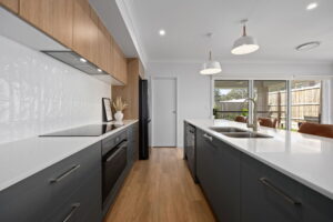 16 Bluff Street, Ripley, QLD 4306
