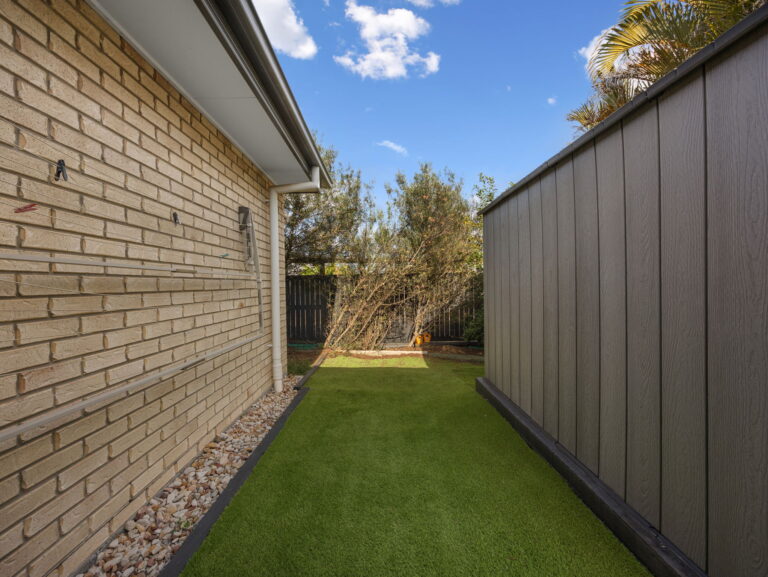 15 Serenity Street, South Ripley, QLD 4306