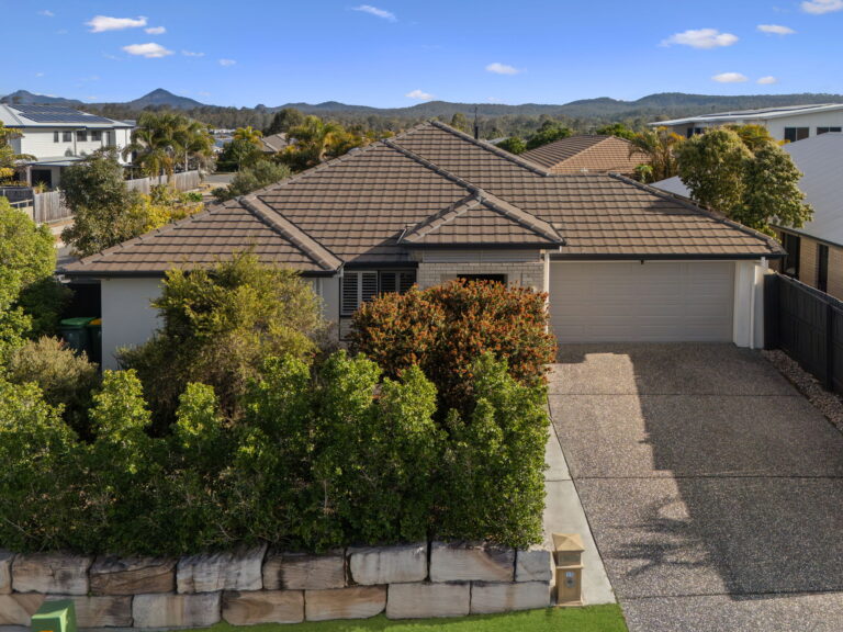 15 Serenity Street, South Ripley, QLD 4306