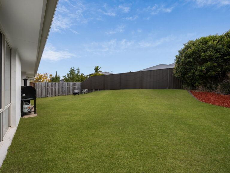 11 Gidran Close, Durack, QLD 4077