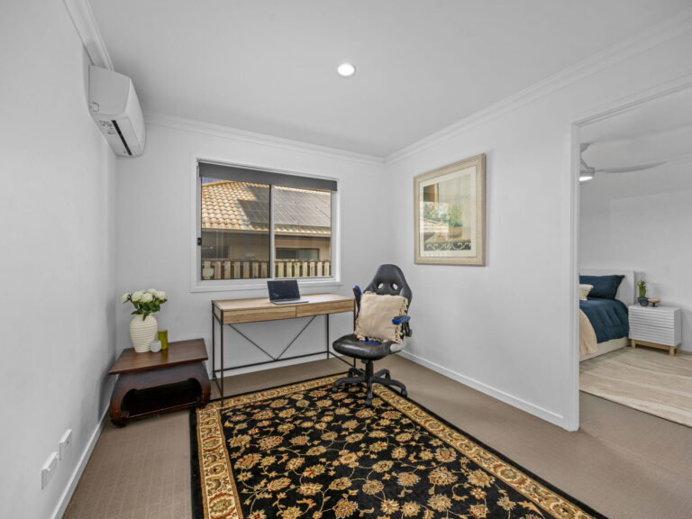 11 Gidran Close, Durack, QLD 4077