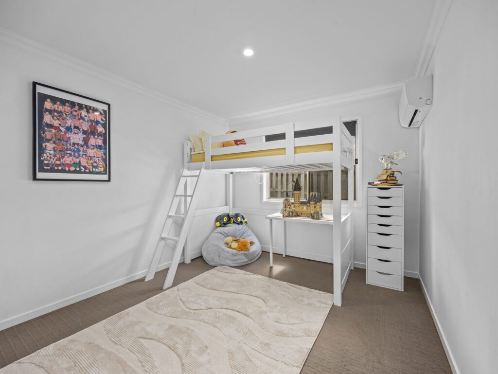 11 Gidran Close, Durack, QLD 4077