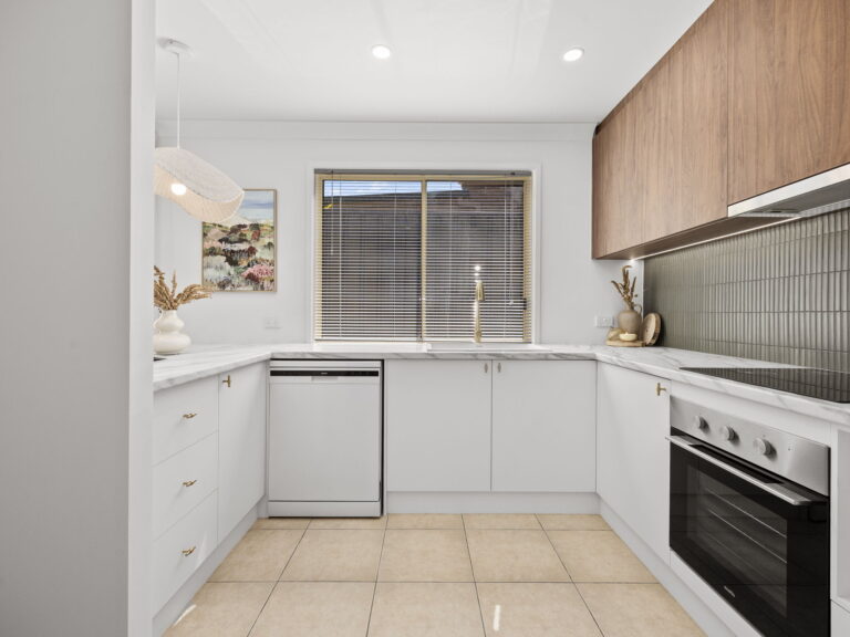 41 Flinders Crescent, Forest Lake, QLD 4078