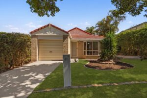 41 Flinders Crescent, Forest Lake, QLD 4078