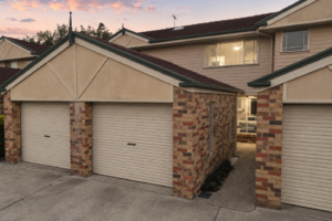 4/10 Gloriana Street, Morningside, QLD 4170