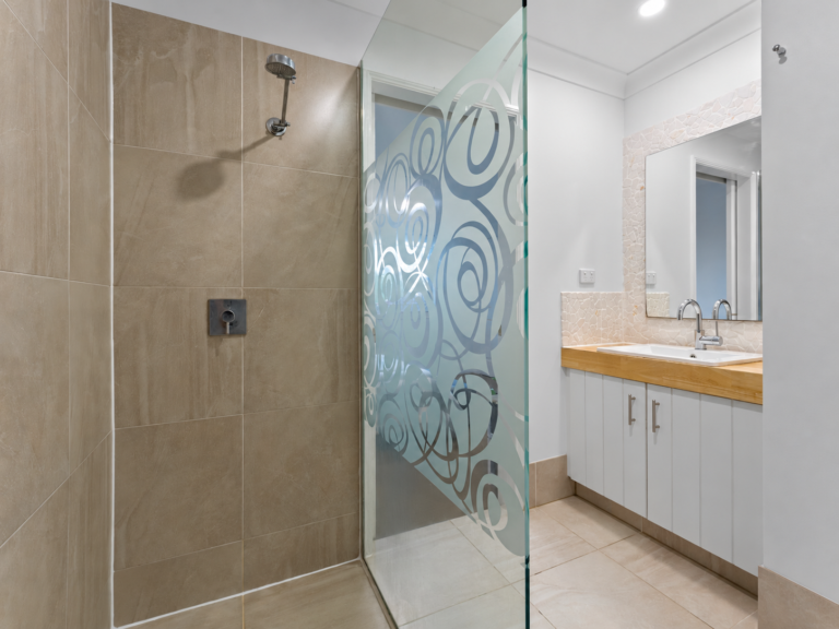 4/10 Gloriana Street, Morningside, QLD 4170