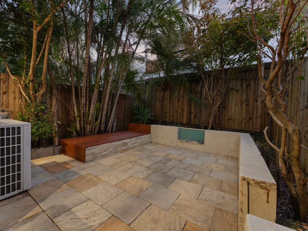 4/10 Gloriana Street, Morningside, QLD 4170