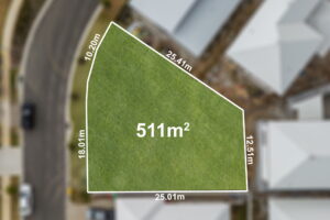 6 Samson Crescent, White Rock, QLD 4306