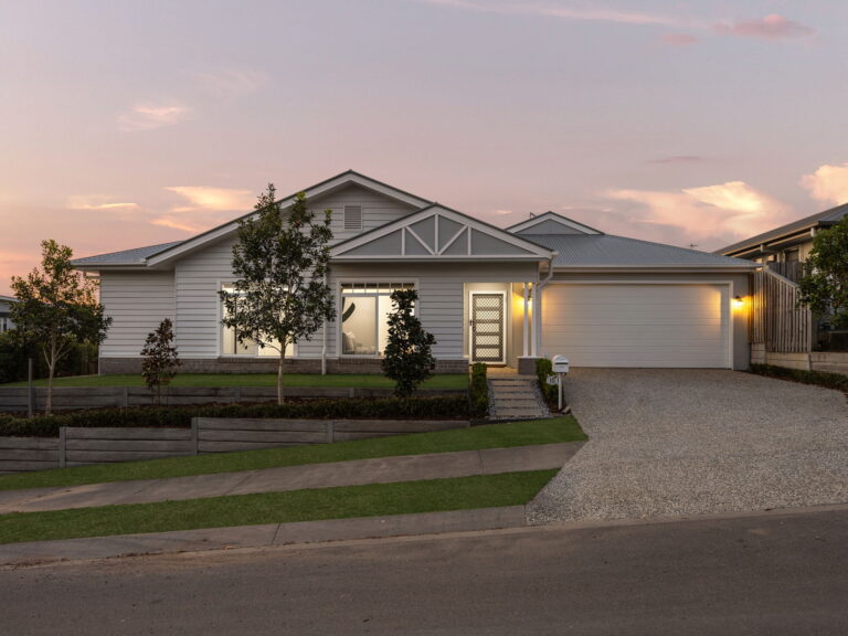 10 Tatiana Street, Augustine Heights, QLD 4300