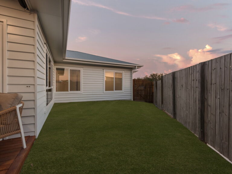10 Tatiana Street, Augustine Heights, QLD 4300