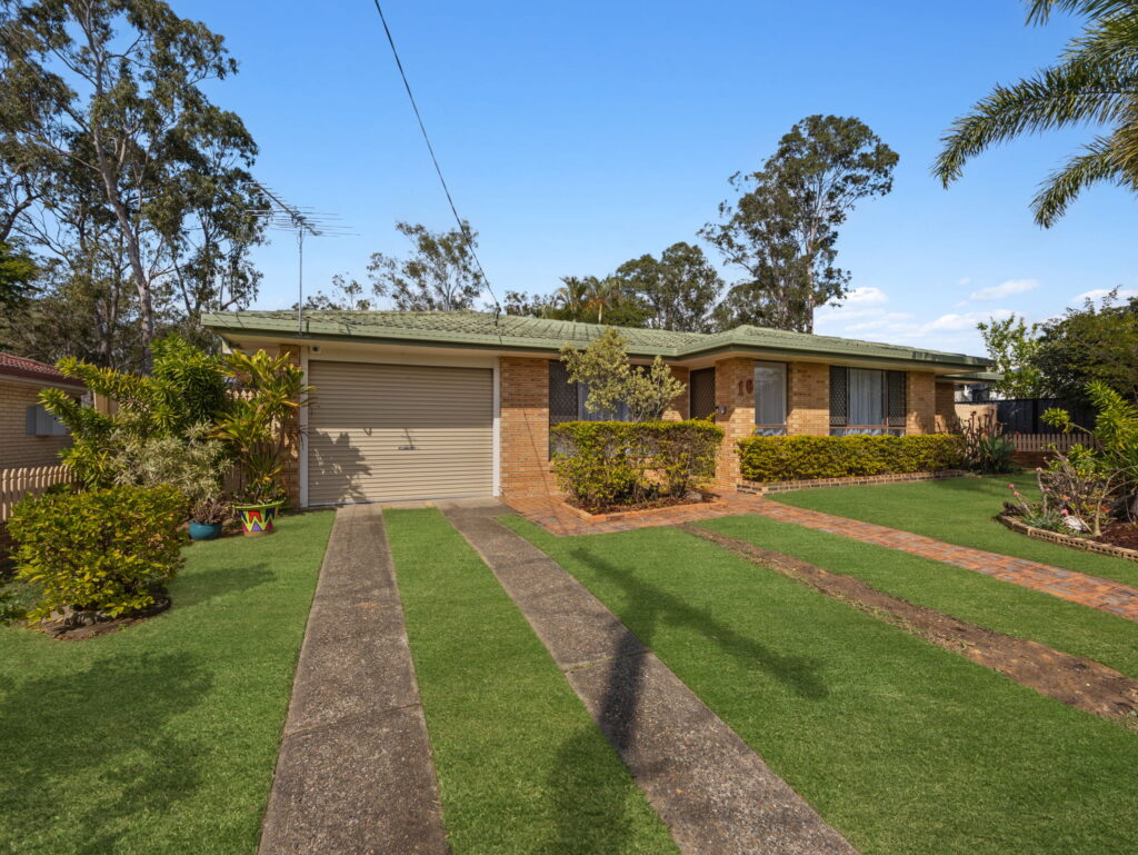 16 Strachan Court, Collingwood Park, QLD 4301