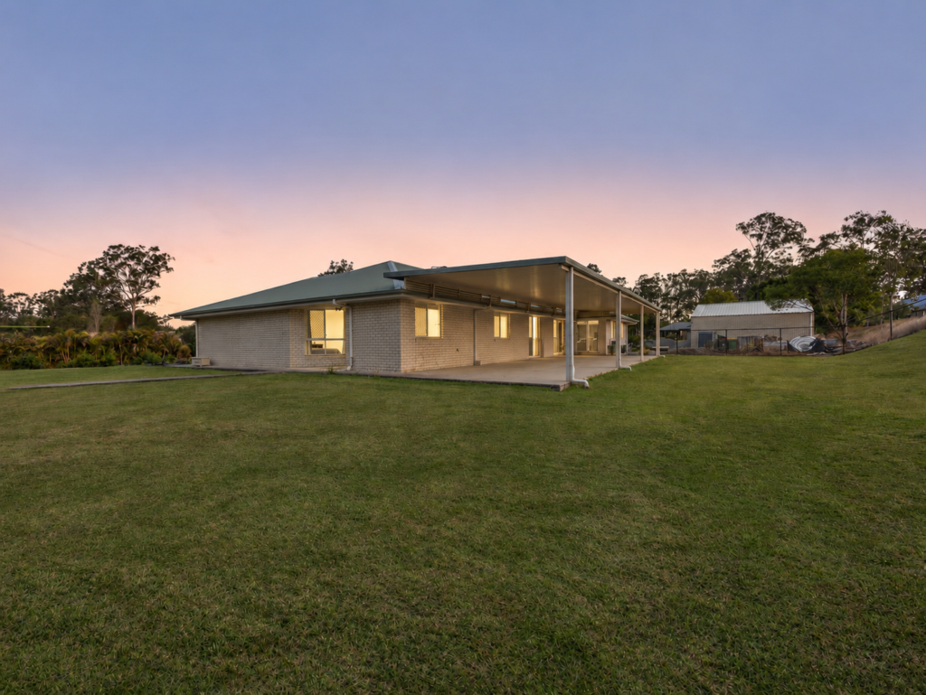23-25 Diamantina Circle, Karalee, QLD 4306