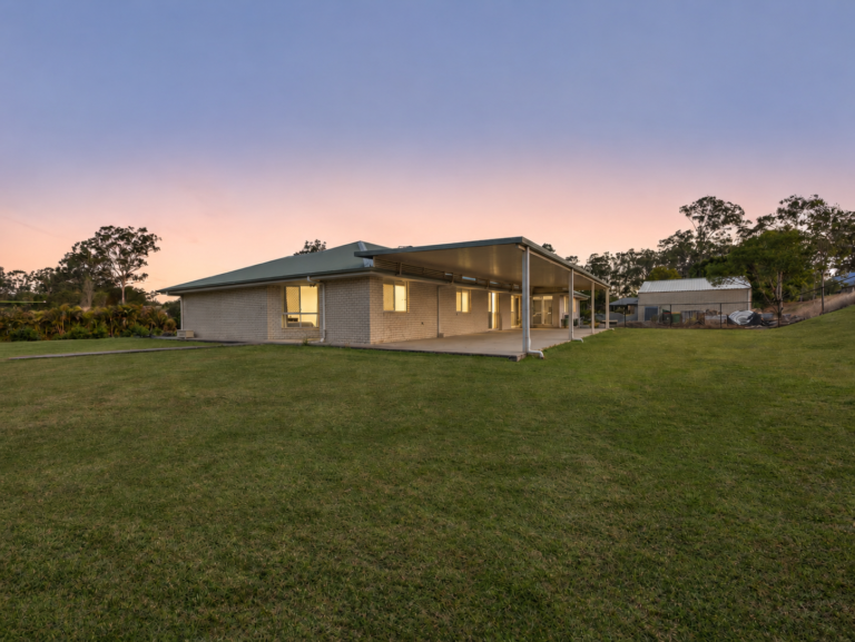 23-25 Diamantina Circle, Karalee, QLD 4306