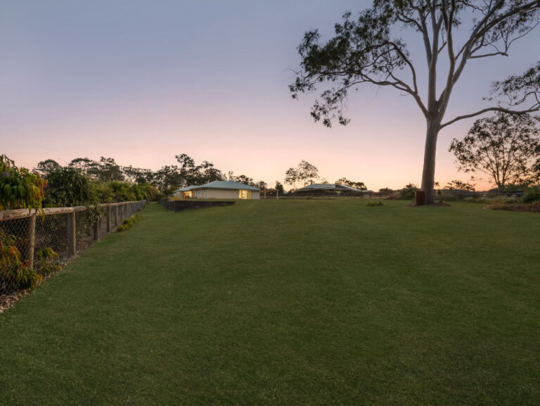 23-25 Diamantina Circle, Karalee, QLD 4306
