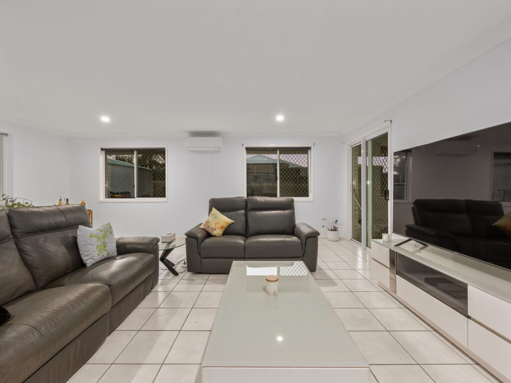 23-25 Diamantina Circle, Karalee, QLD 4306
