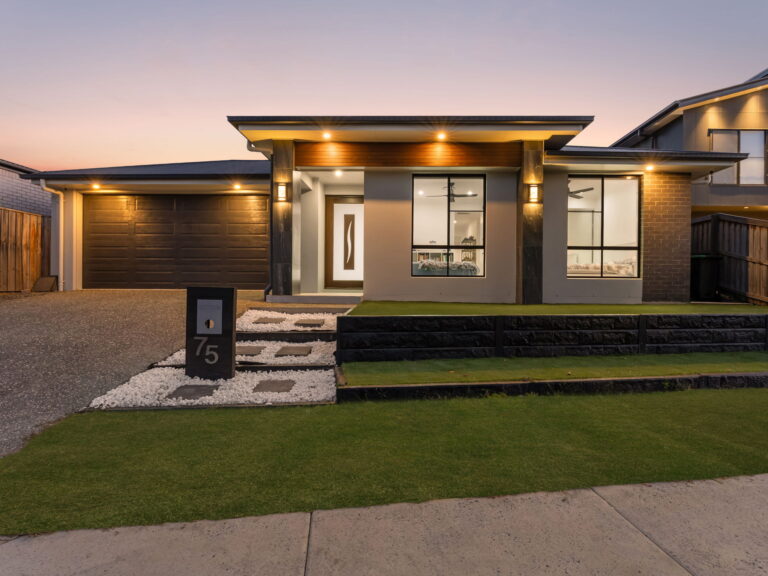 75 Boyland Way, Ripley, QLD 4306