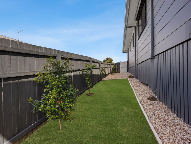 32 Oliver Drive, Redbank Plains, QLD 4301