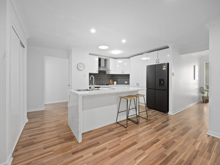32 Oliver Drive, Redbank Plains, QLD 4301