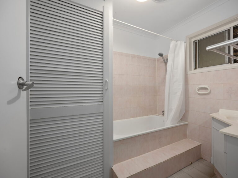29 Luckie Crescent, Tivoli, QLD 4305