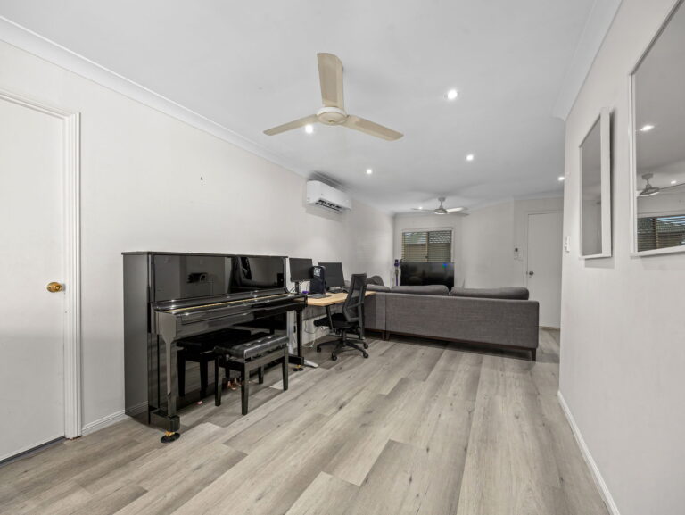7/316-318 Redbank Plains Road, Bellbird Park, QLD 4300