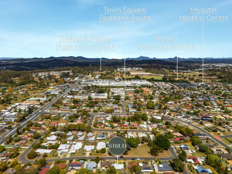 8 Somerfield Street, Redbank Plains, QLD 4301