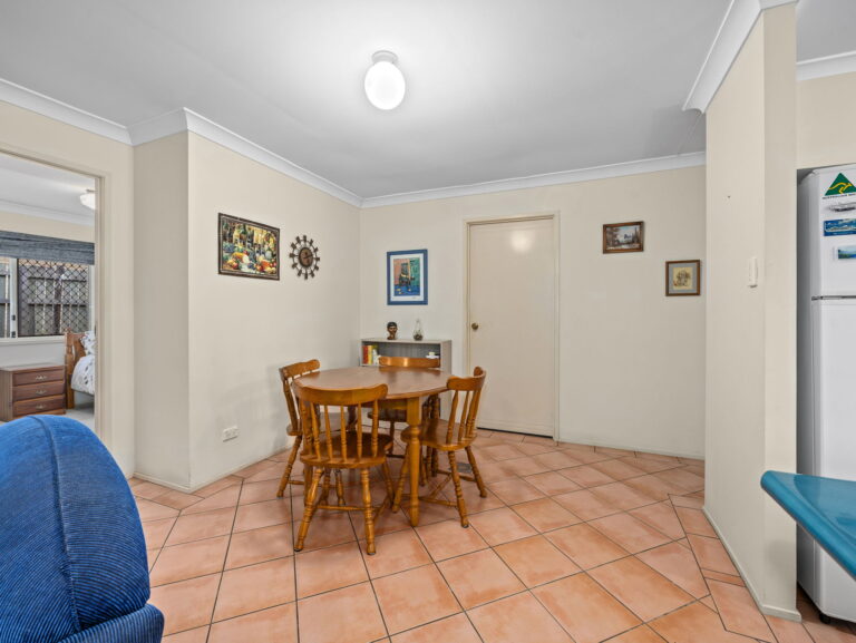 60 Wildey Street, Raceview, QLD 4305