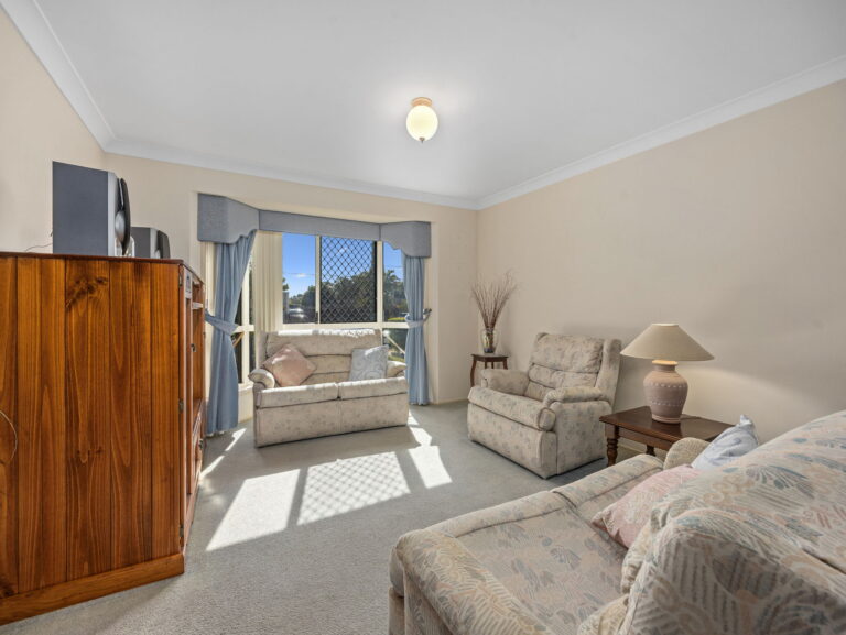60 Wildey Street, Raceview, QLD 4305