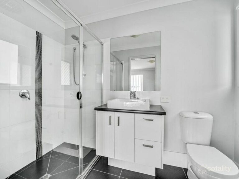 7 Brushbox Street, Ripley, QLD 4306