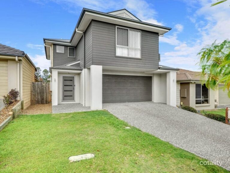 7 Brushbox Street, Ripley, QLD 4306