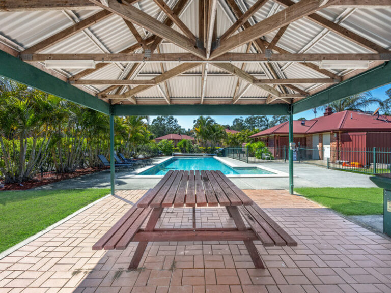 2/191 Warwick Road, Churchill, QLD 4305