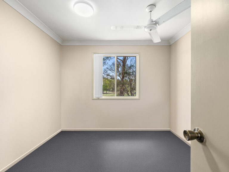 2/191 Warwick Road, Churchill, QLD 4305