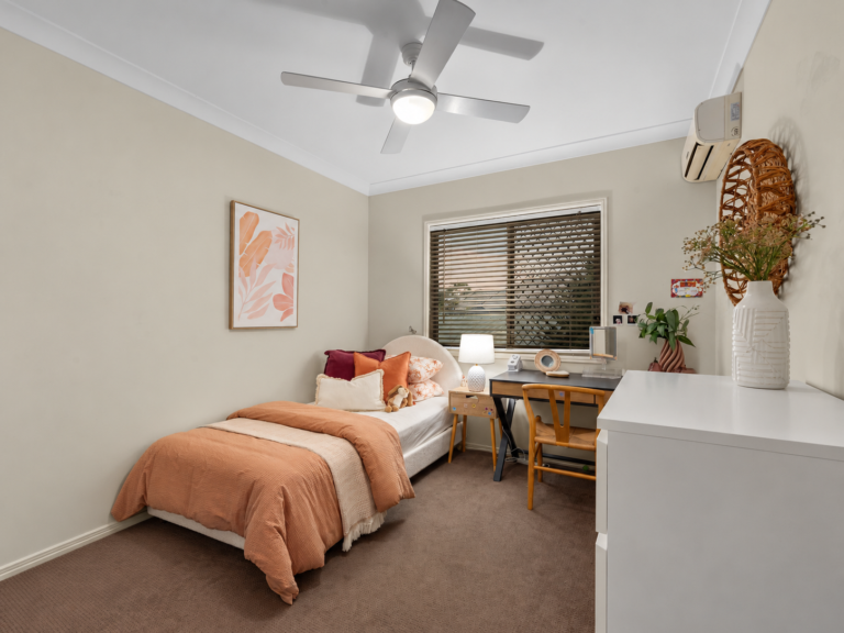 6 Dry Dock Circuit, Springfield Lakes, QLD 4300