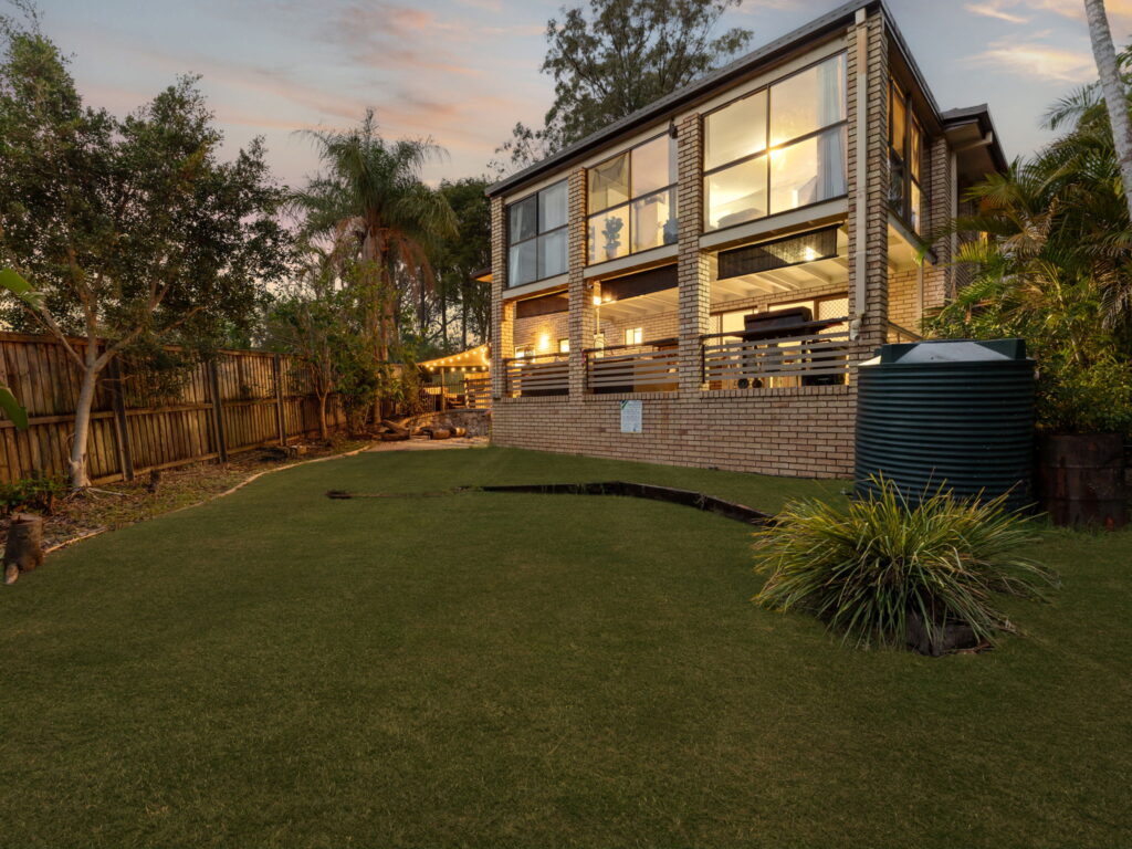 6 Bembridge Court, Bellbird Park, QLD 4300