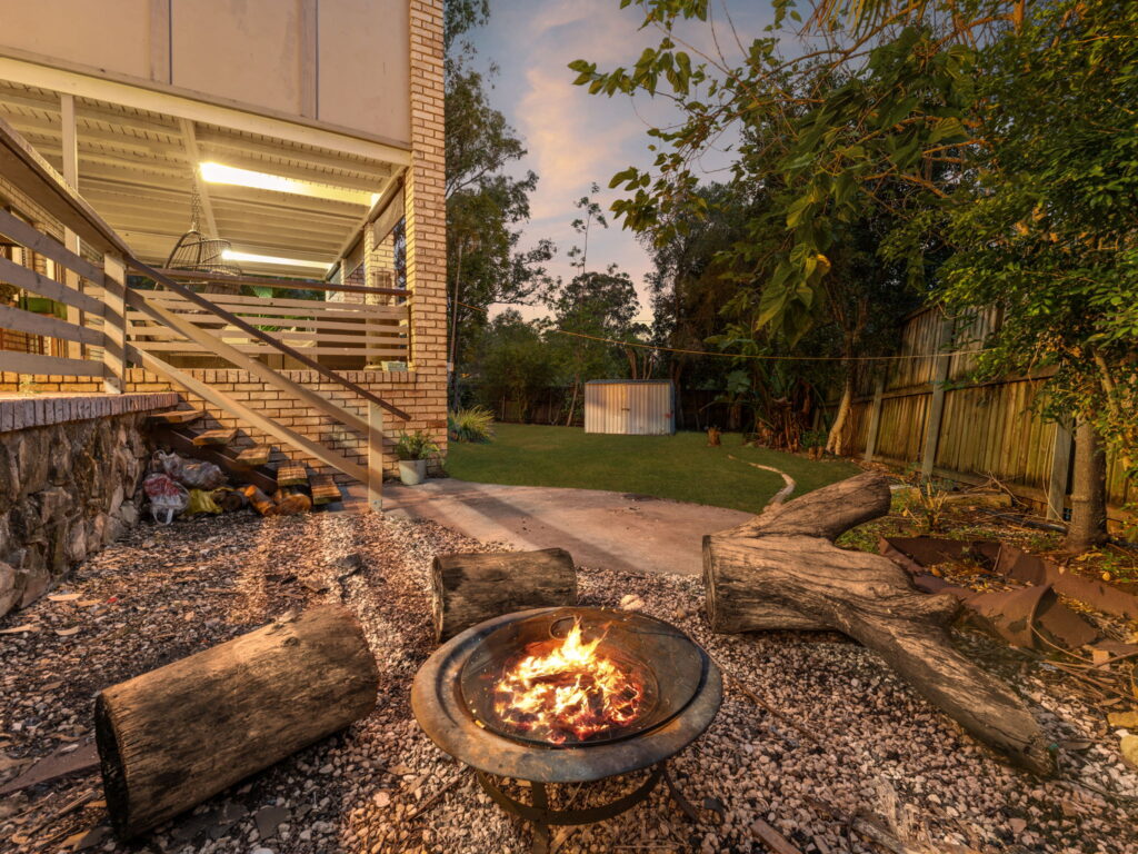 6 Bembridge Court, Bellbird Park, QLD 4300