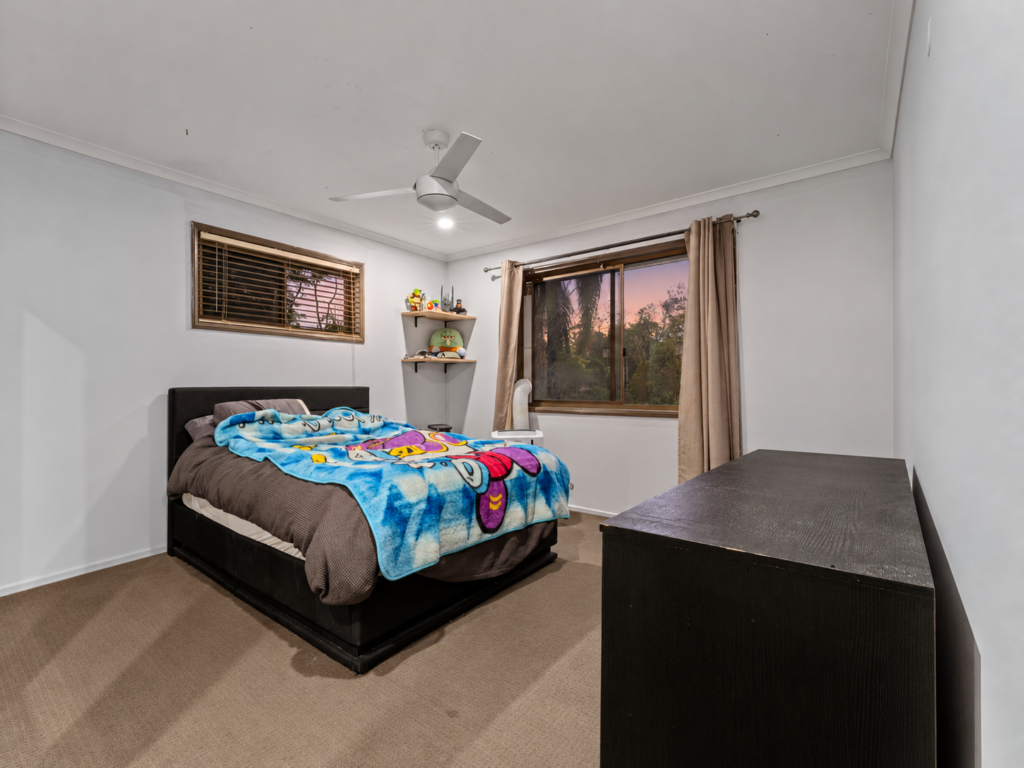 6 Bembridge Court, Bellbird Park, QLD 4300