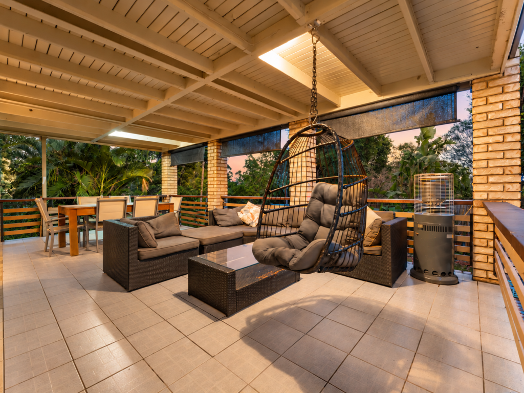 6 Bembridge Court, Bellbird Park, QLD 4300