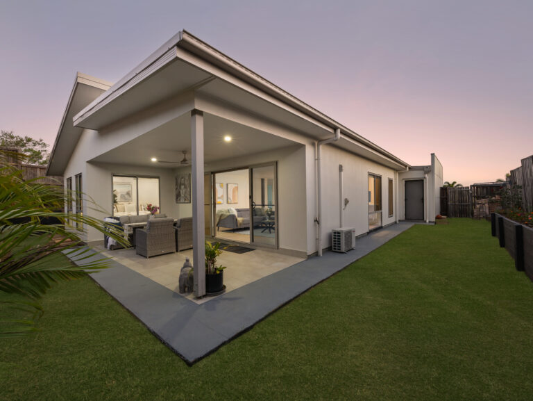 117 Alawoona Street, Redbank Plains, QLD 4301