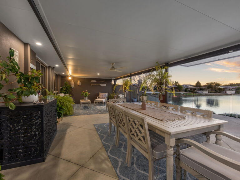 1/19 Kangaroo Avenue, Coombabah, QLD 4216
