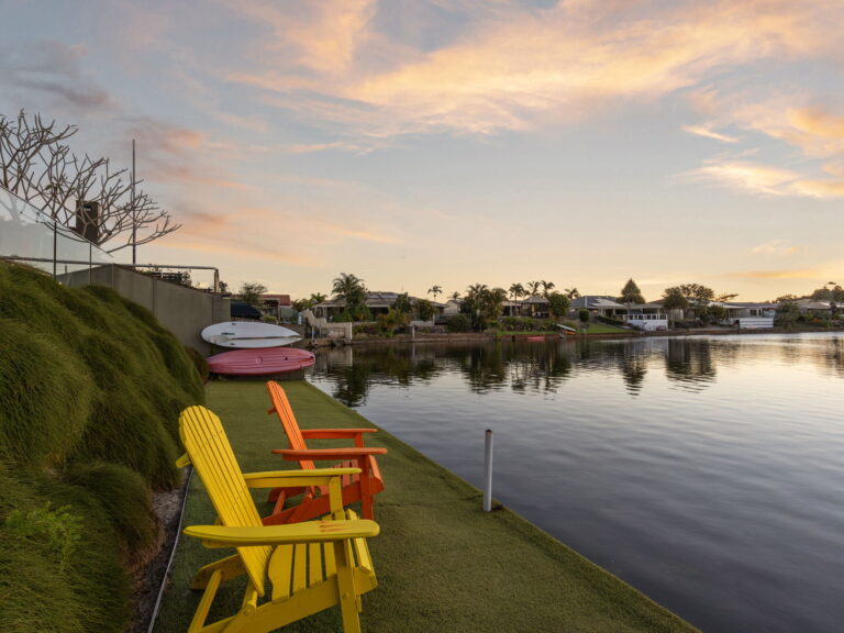 1/19 Kangaroo Avenue, Coombabah, QLD 4216