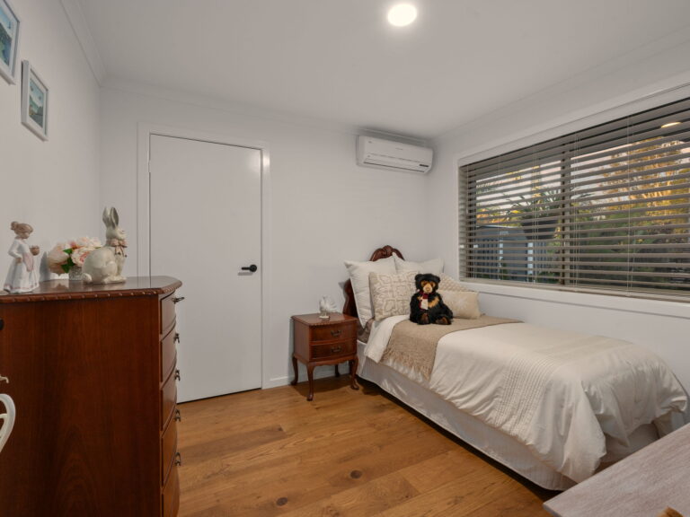 1/19 Kangaroo Avenue, Coombabah, QLD 4216