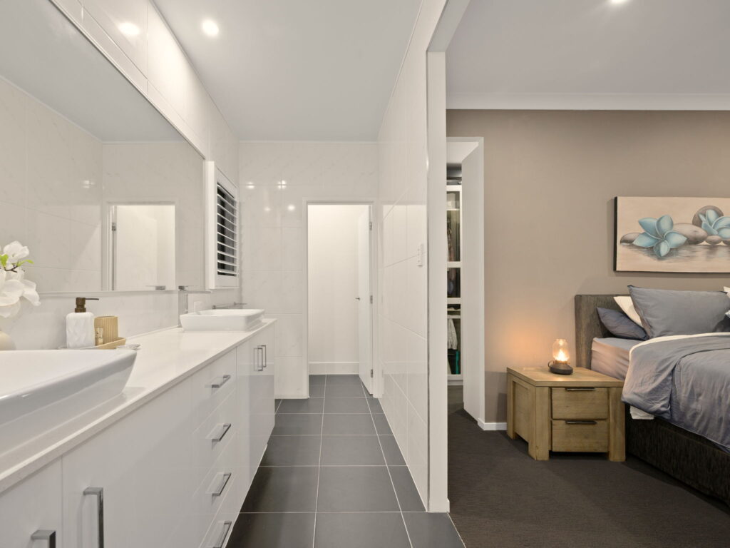 70 Crest Ridge Parade, Brookwater, QLD 4300