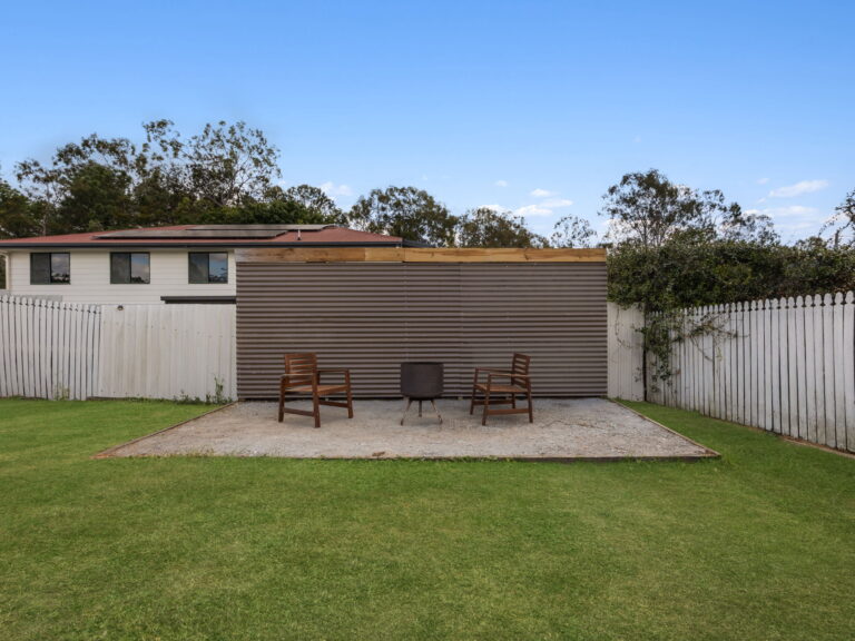 23 Allamanda Drive, Camira, QLD 4300