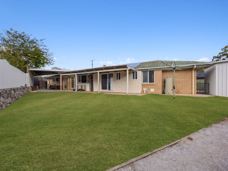 23 Allamanda Drive, Camira, QLD 4300