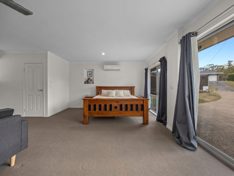 23 Allamanda Drive, Camira, QLD 4300