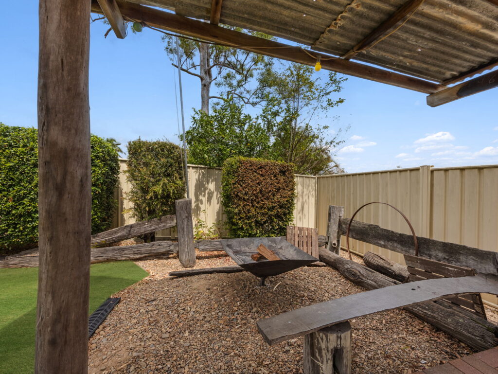 7 Merritt Street, Flinders View, QLD 4305