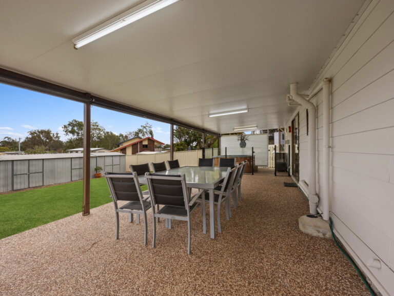 7 Merritt Street, Flinders View, QLD 4305