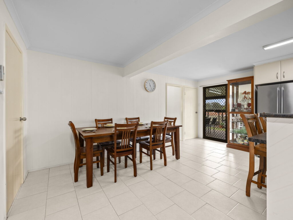 7 Merritt Street, Flinders View, QLD 4305