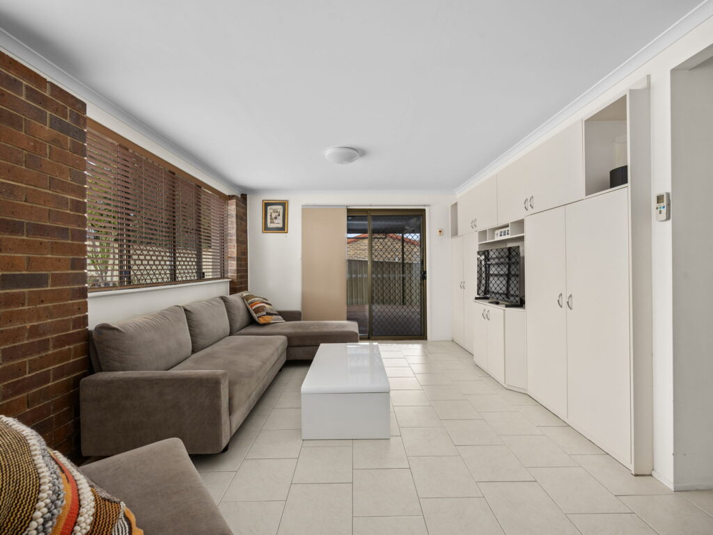 7 Merritt Street, Flinders View, QLD 4305